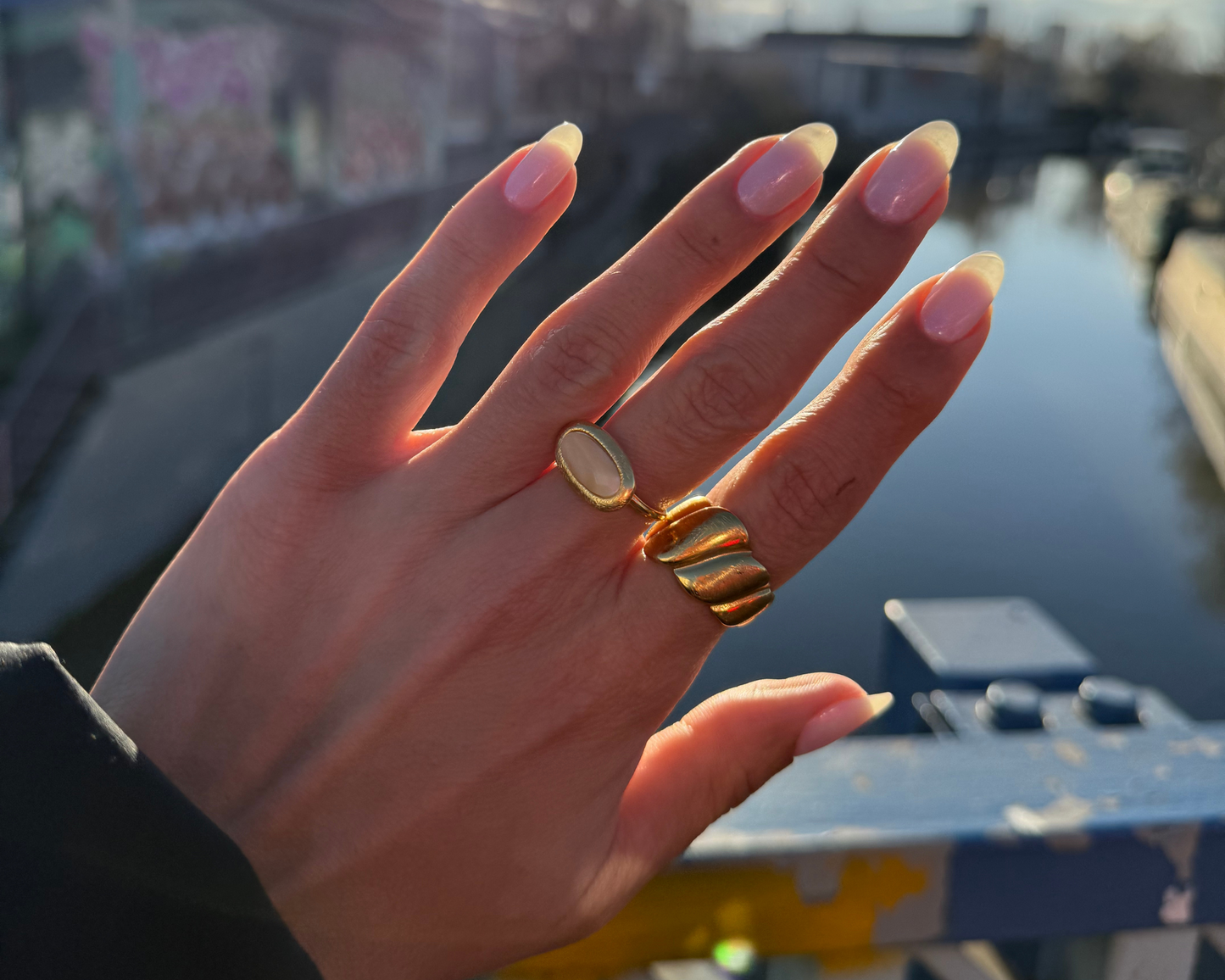 Stardust Ray Adjustable Ring