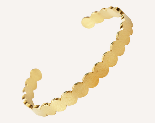 Satin Scallop Cuff